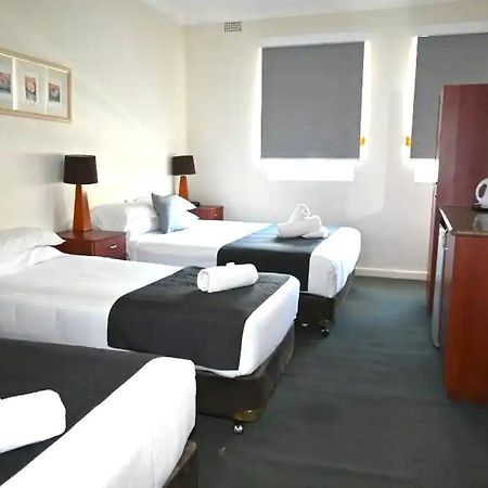 Knickerbocker Hotel Bathurst Eksteriør bilde