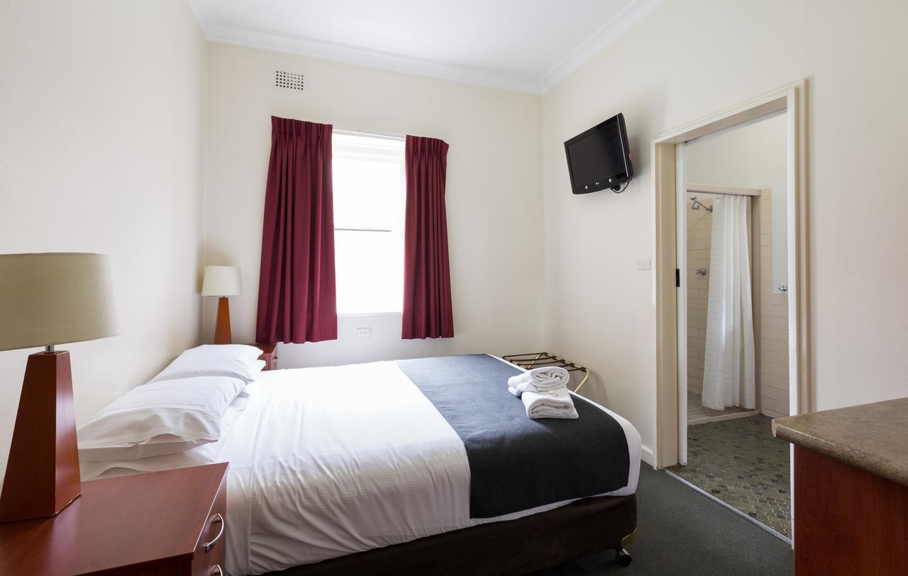 Knickerbocker Hotel Bathurst Eksteriør bilde